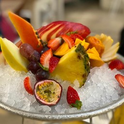Small fruit plate